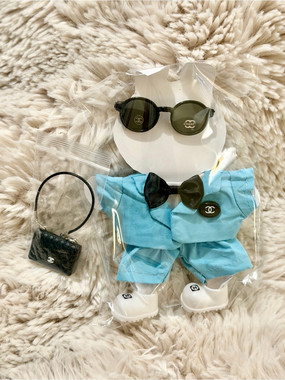 Stylish 7pcs Blue Doll Outfit Set with matching Accessories